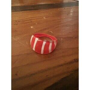Vintage Red White Lucite Ring 60s 70s Striped Size Domed 8.75